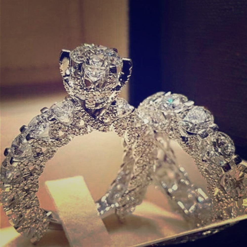 Women’s wedding band set